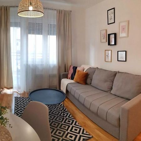 Apartman Kardas Vrnjačka Banja Exteriör bild