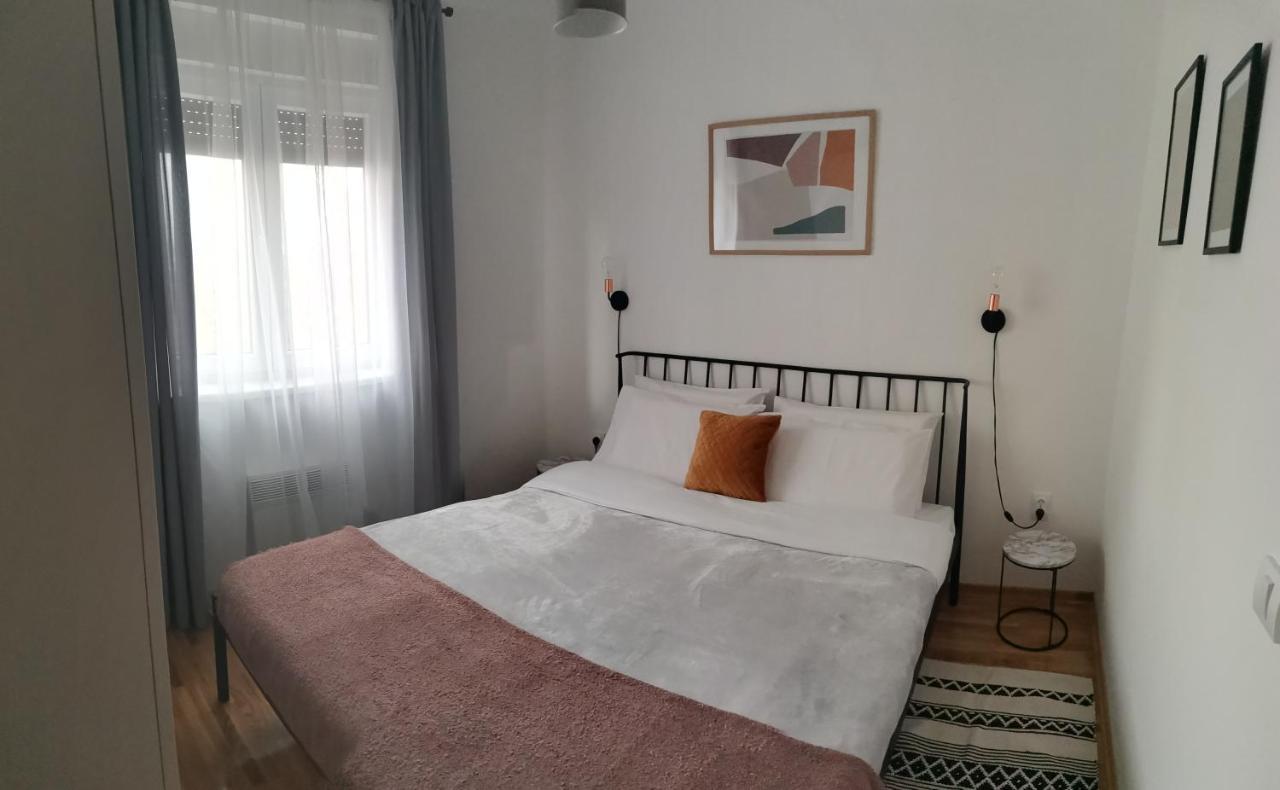Apartman Kardas Vrnjačka Banja Exteriör bild