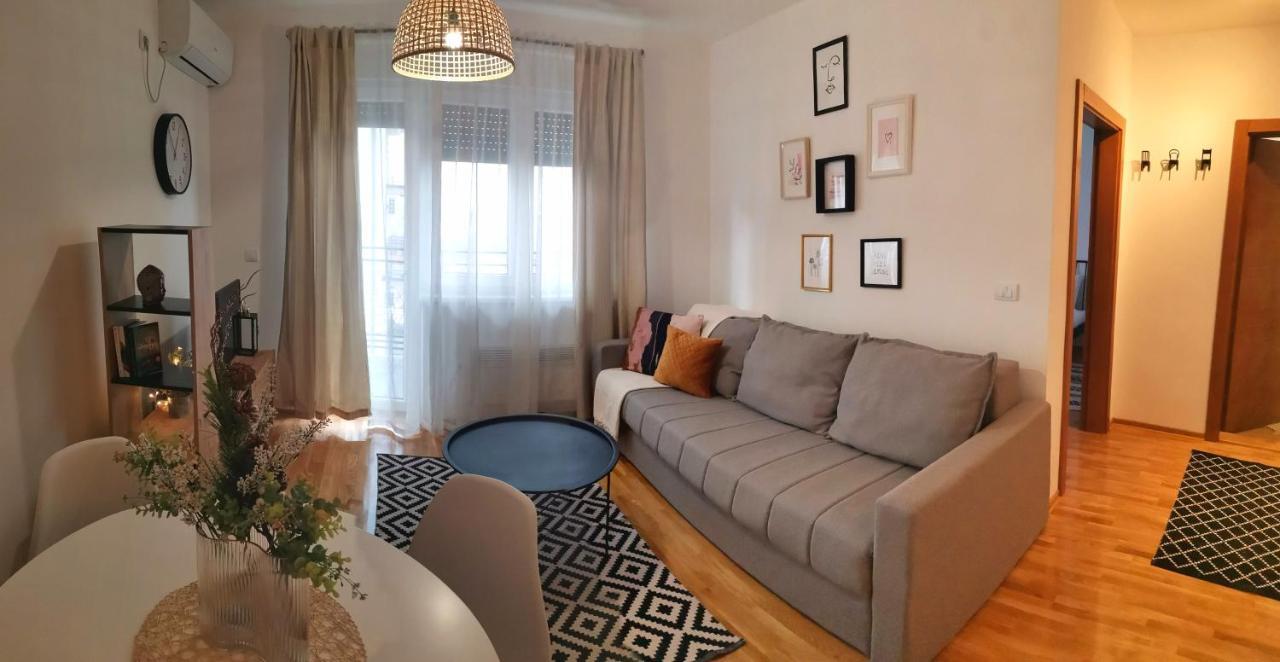 Apartman Kardas Vrnjačka Banja Exteriör bild