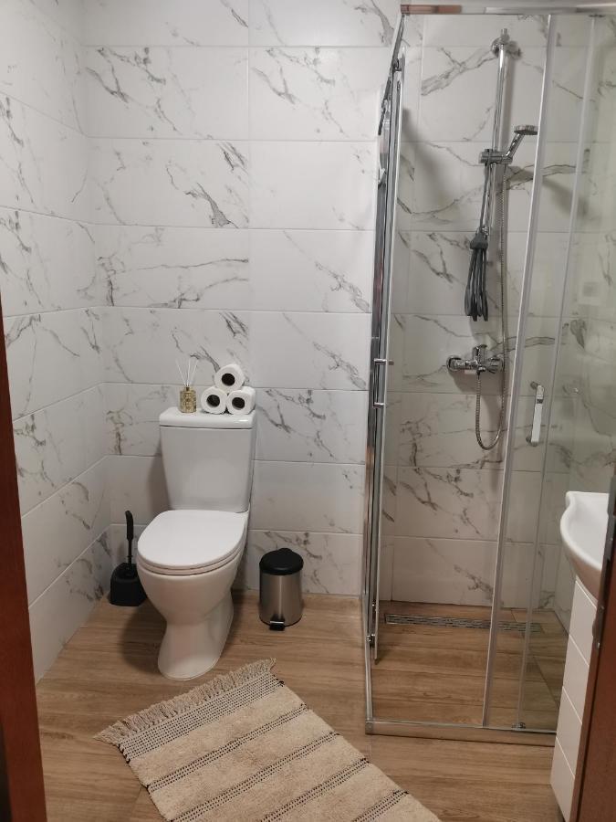 Apartman Kardas Vrnjačka Banja Exteriör bild
